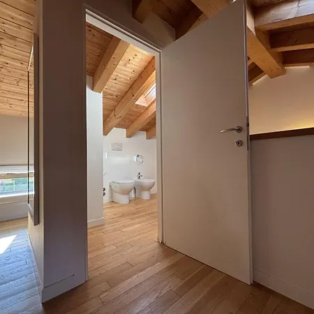 Stunning With Shared Pool Apartman *