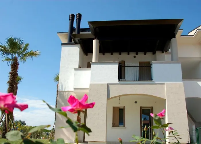 Stunning With Shared Pool Bibione