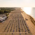 Daire Stunning With Shared Pool Bibione