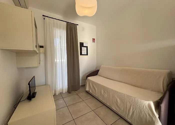 Stunning With Shared Pool Daire